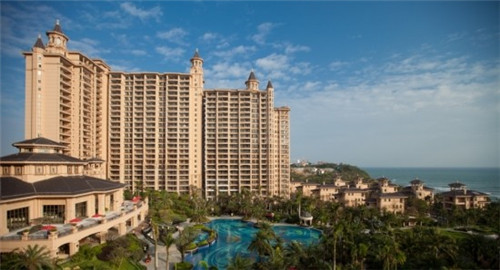 南北飘香旋转火锅