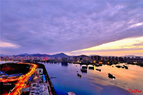 十大热词龚俊是什么歌曲（十大热词龚俊是什么歌曲名字）